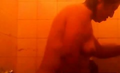 Hidden camera my showering BBW Mum 42 years