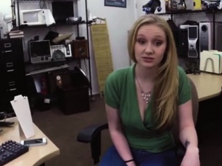 Pawnshop never get this awesome when this Lady came