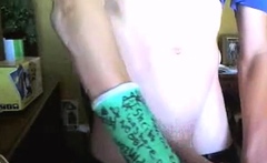 Desya 18 Masturbating