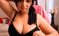 amateur big boobs hot milf