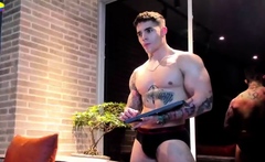 Incredible sexy twink with hard big muscles solo jerking fun