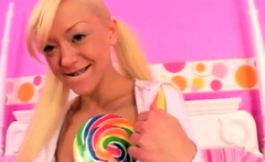 Lil lexy masturbates