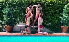 Amateur studs enjoy outdoor orgy on pool