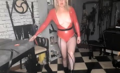 Mistress Athena - I might just put them balls underneath