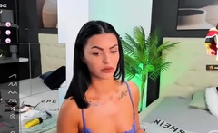 Hot Brunette Babe Goes Crazy Jerking Part5