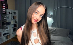 Cute amateur webcam teen girl toying pussy on webcam