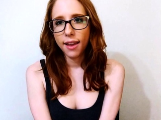 Pretty redhead webcam masturbation show