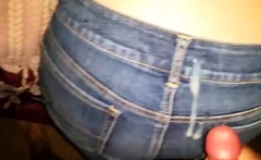 American Brunette in Jeans Cums on Webcam