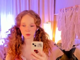 Amateur Webcam Teen Masturbates And Teases