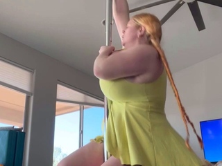 Fat Blonde BBW Ex Girlfriend masturbating and squirting