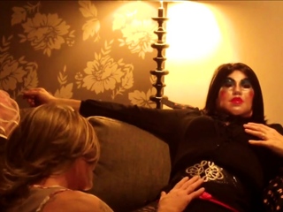 Teasing Twins: Heaven and Sushine's Striptease
