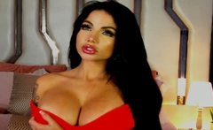 Tattooed Brunette Twerking Her Big Ass